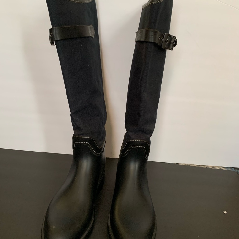 Chloe navy canvas and rubber rain boots